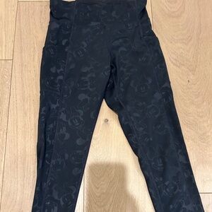 gap kids x disney medium Mickey and Minnie Mouse print leggings